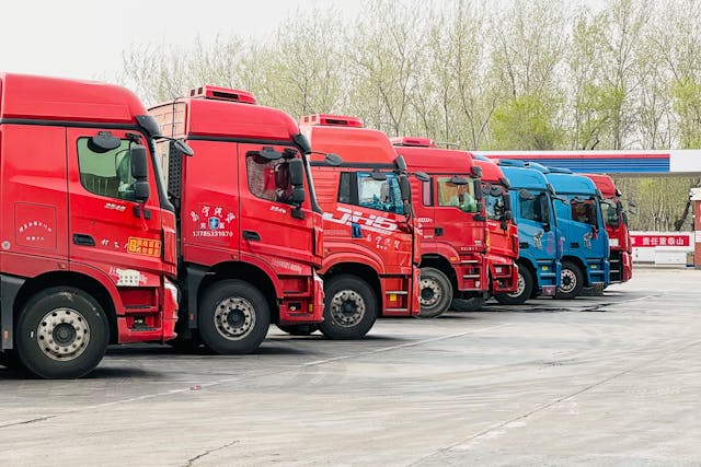 Right Tyres for Your Truck Fleet